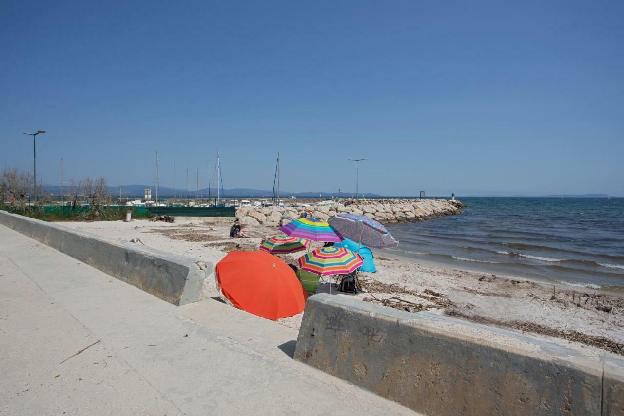 Duplex 4 Personnes A 200M De La Mer Apartment Hyeres Luaran gambar