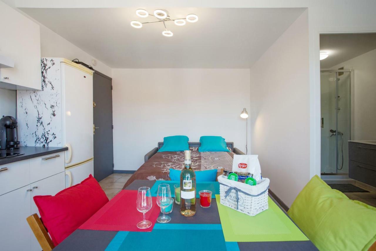 Duplex 4 Personnes A 200M De La Mer Apartment Hyeres Luaran gambar